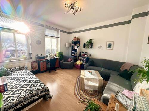 Zimmer - Etagenwohnung mit 122,50 m² in Dresden zum Kaufen