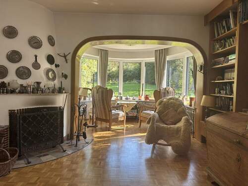 Wohn-/Essbereich mit Kamin - 