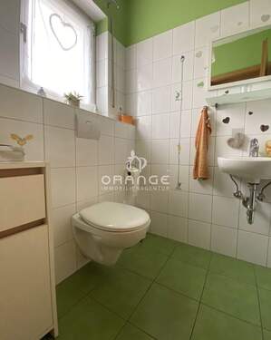 Gästetoilette - 5 Zimmer Einfamilienhaus in Dormitz