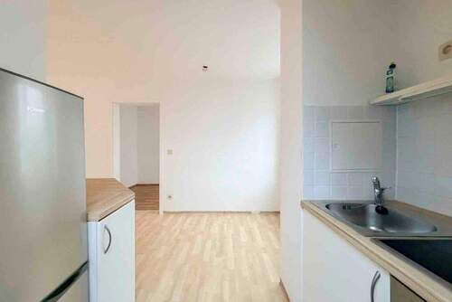 Blick in den Essbereich - Einfamilienhaus in Dresden zum Kaufen