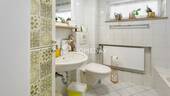 1. OG Badezimmer 2 - 