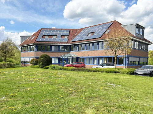 Außenansicht Bild 1 - 1 Zimmer Büro zur Miete in Braak