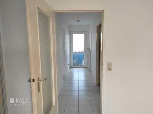 Flur - 3 Zimmer Etagenwohnung zur Miete in Bremerhaven