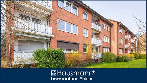 Hausansicht - Beliebte Lage in ruhiger Wohnstraße in Norderstedt-Garstedt!