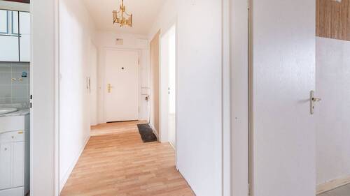 Flur - 2 Zimmer Etagenwohnung in Norderstedt