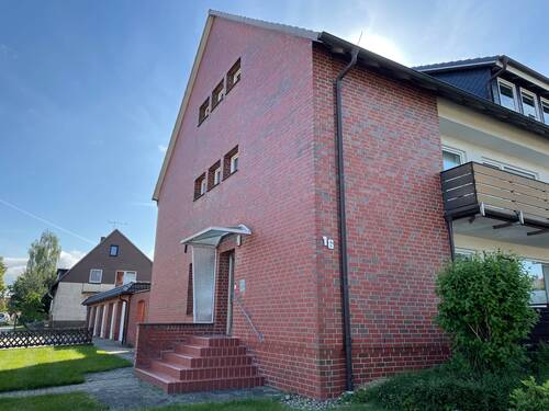 Außenansicht, Hauseingang 16 - 