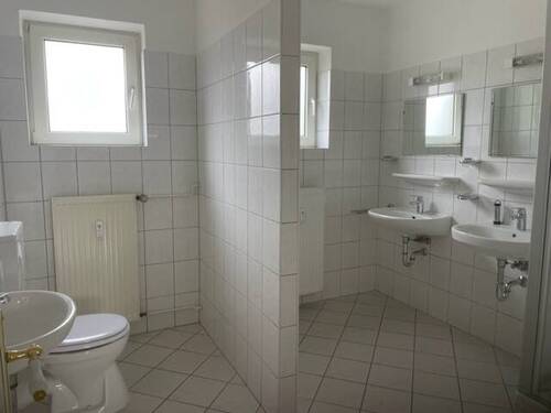 Badezimmer, Erdgeschosswohnung - 