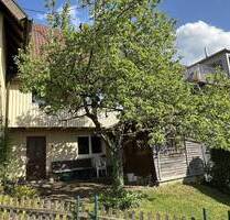 Einmalige Gelegenheit ! Kleines Häusle mit Garten zum renovieren. - Hirrlingen