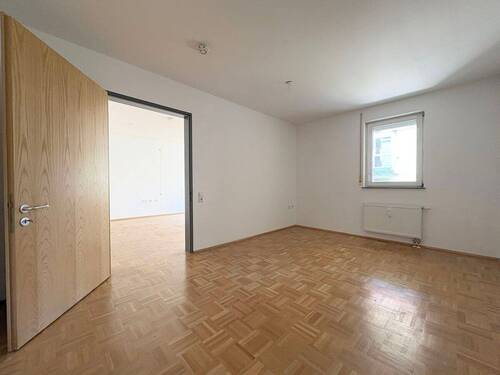 Schlafzimmer - Etagenwohnung mit 58,40 m&sup2; in Friedrichshafen zum Kaufen