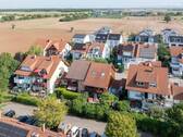 Luftbild - Doppelhaushälfte mit 196,00 m² in Plankstadt zum Kaufen