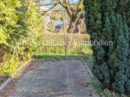 Terrasse im oberen Garten - 