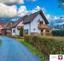 Leben in der Idylle! Gepflegtes Einfamilienhaus mit Garage und sensationellem Garten in Rudersberg-Lindental