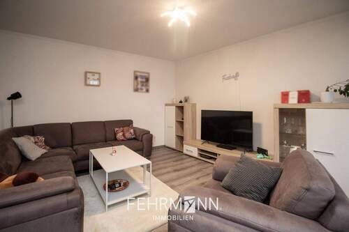 Wohn- und Esszimmer-03 - 2 Zimmer Etagenwohnung zur Miete in Aschendorf (Ems)