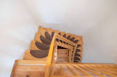 Treppe zum Untergeschoss - 