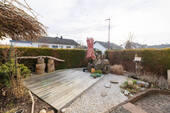 Terrasse neben dem Eingang - 