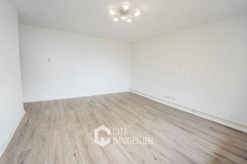 Wohnzimmer - 3 Zimmer Etagenwohnung zur Miete in Frankfurt am Main