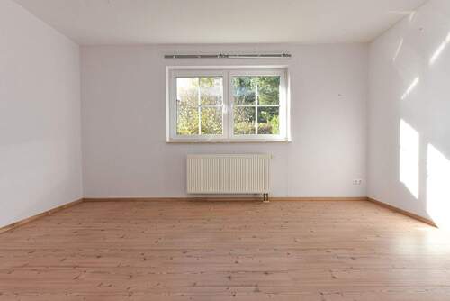 geräumiges Schlafzimmer - 