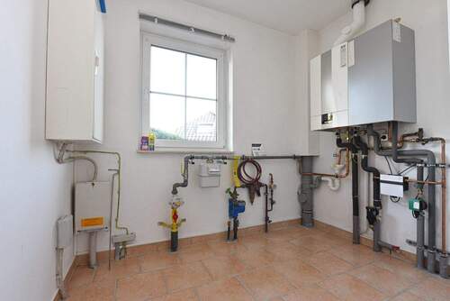 HWR mit neuer Brennwertheizung aus 2025 - 