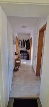 Eingangsbereich - 2 Zimmer Etagenwohnung zur Miete in Stuttgart-Büsnau