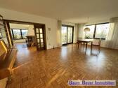 Esszimmer mit Wohnzimmer - 9 Zimmer Einfamilienhaus zum Kaufen in Göttingen