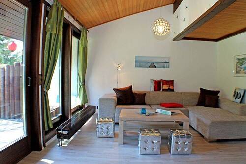 Wohnraum - 3 Zimmer Doppelhaushälfte zum Kaufen in Bad Dürrheim