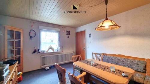 Esszimmer - Bauernhaus, Landhaus mit 100,00 m&sup2; in Kolbingen zum Kaufen