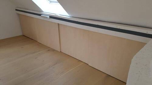 Schiebetürenschränke im DG - 