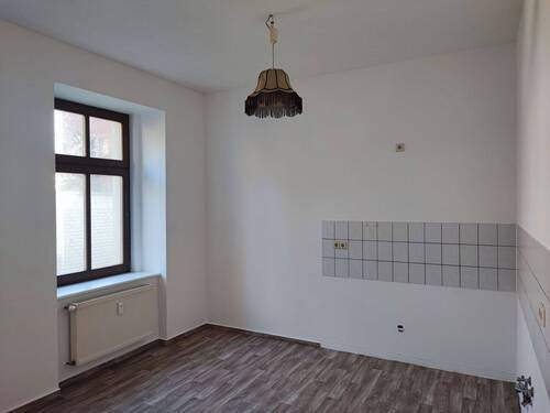 Wohnküche.jpg - Freie 2,5 Zimmer Wohnung mit Stellplatz in Verkehrsgünstige Lage
