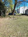 Hinterhaus mit Parkplätze und Boxes.jpg - 