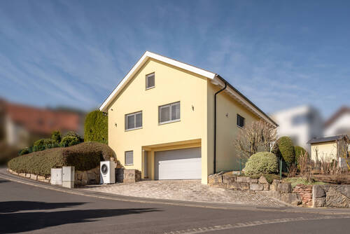 Ansicht Immobilie - 6 Zimmer Mehrfamilienhaus, Wohnhaus in Erlabrunn