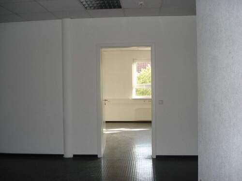 Bürofläche.JPG - Halle in Schorndorf zur Miete