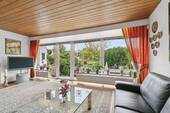 Große Fensterfront - 