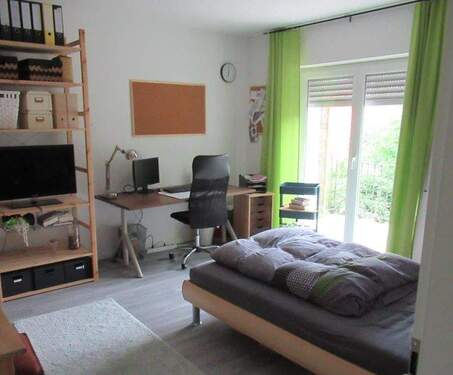 Heller Wohnraum - Etagenwohnung mit 75,00 m&sup2; in Nürnberg zur Miete