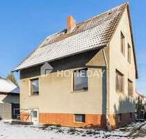 Raum für Ideen und Zukunft - freistehendes Einfamilienhaus mit Garten und Keller in Langenhagen