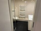 Badezimmer 1 - 3 Zimmer Etagenwohnung in Schleswig
