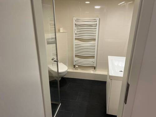 Badezimmer 1 - 3 Zimmer Etagenwohnung in Schleswig