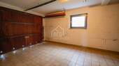 Garage - 