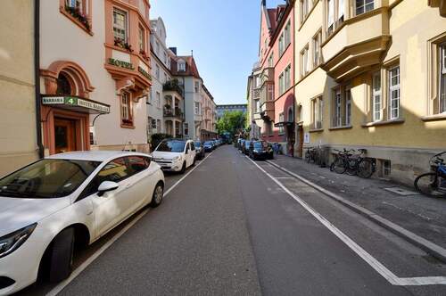 Ansicht Straße - Top-Lage - 1 Raum in ruhiger Büro-Gemeinschaft