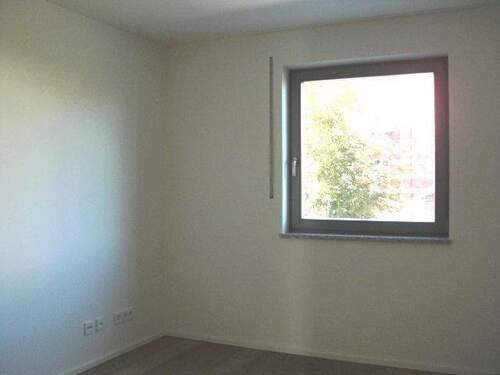 Nordostzimmer 2.JPG - 