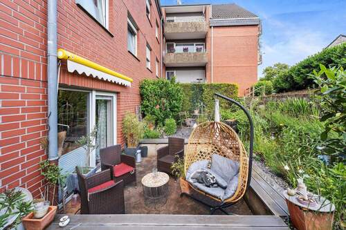 Terrassenansicht - 4 Zimmer Mehrfamilienhaus, Wohnhaus in Duisburg