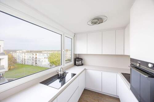 Küche - 5 Zimmer Etagenwohnung zum Kaufen in Bietigheim-Bissingen