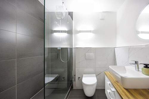 Badezimmer - 5 Zimmer Etagenwohnung in Bietigheim-Bissingen