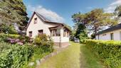 Haus außen + Garten - 