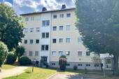 Hausansicht - Charmante 3-Zimmer-Wohnung in zentraler Lage in Stuttgart Weilimdorf - Ideal für Singles oder Paare