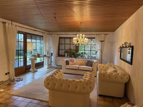 Bild 3 - 7 Zimmer Einfamilienhaus in Lindewitt