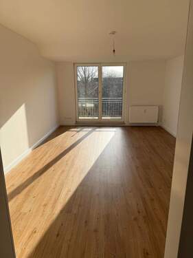 Wohnzimmer - Ahrensburg! Erstbezug nach Kernsanierung!