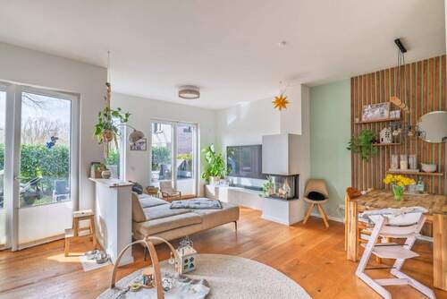 Wohn-Essbereich - 5 Zimmer Doppelhaushälfte zum Kaufen in Wedel