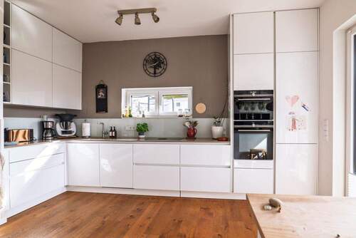 Einbauküche - 5 Zimmer Doppelhaushälfte in Wedel