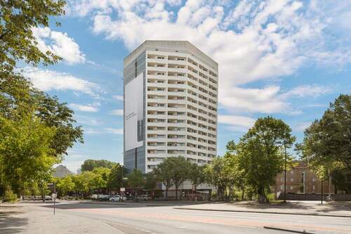 Außenaufnahme - Moderne 1,5-Zimmer-Wohnung mit Loggia und Tiefgaragenstellplatz auf St.Pauli