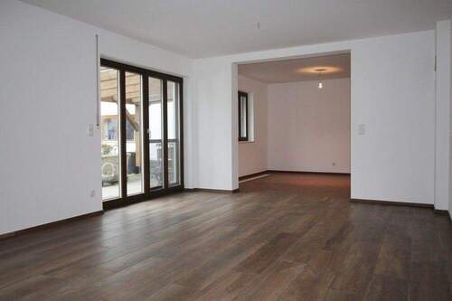 Wohnen-Essen (1) - 4 Zimmer Einfamilienhaus in Kraiburg am Inn / Frauendorf